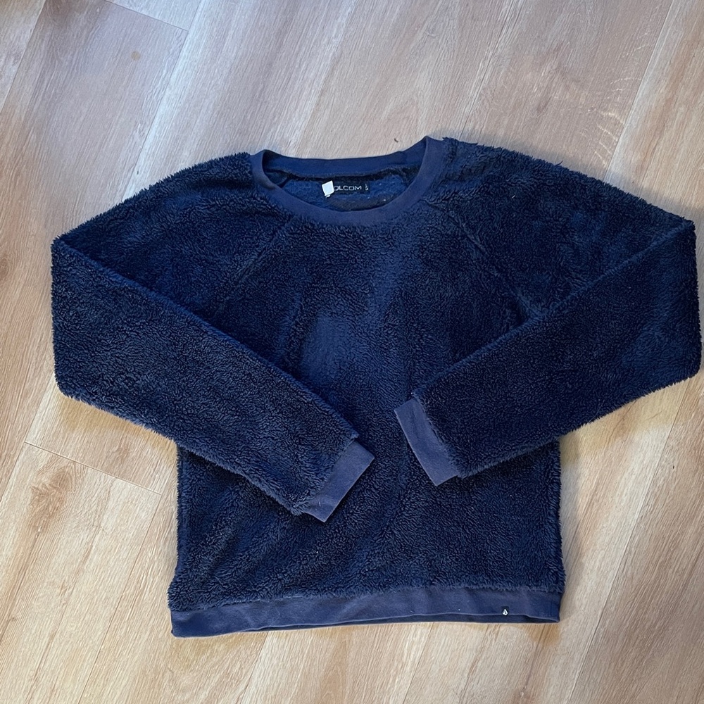 Volcom  Deep Blue, plush Crewneck Sweater